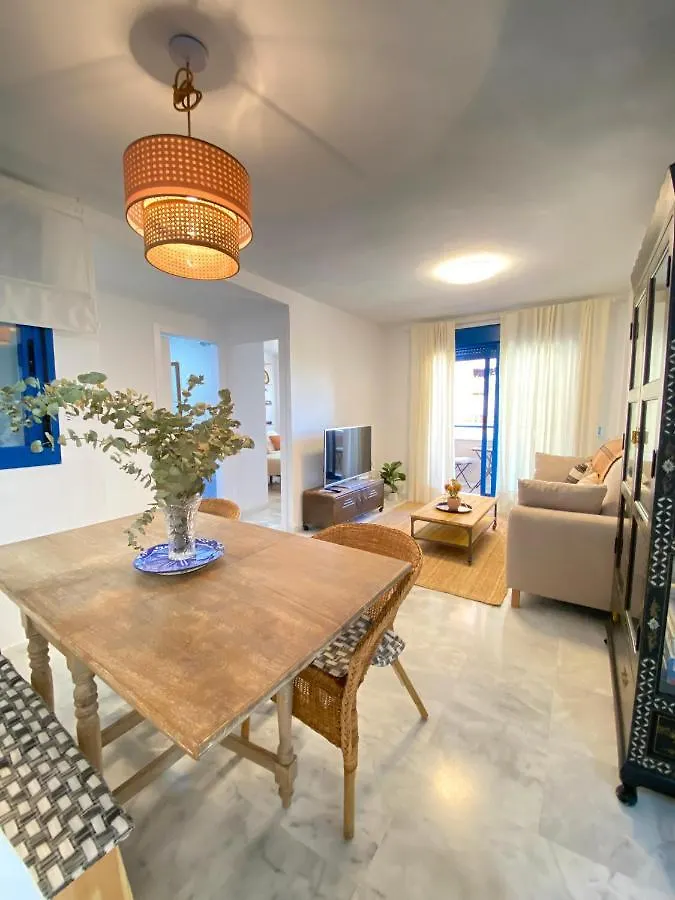 Sky Sea Holidays Parque De Huelin Apartment Malaga
