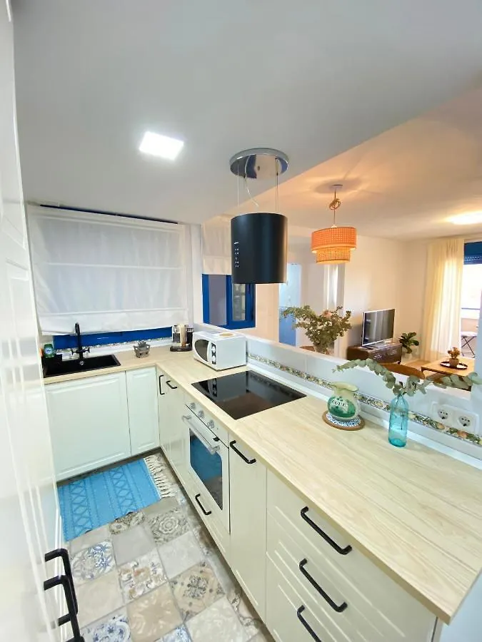 Sky Sea Holidays Parque De Huelin Apartment Malaga